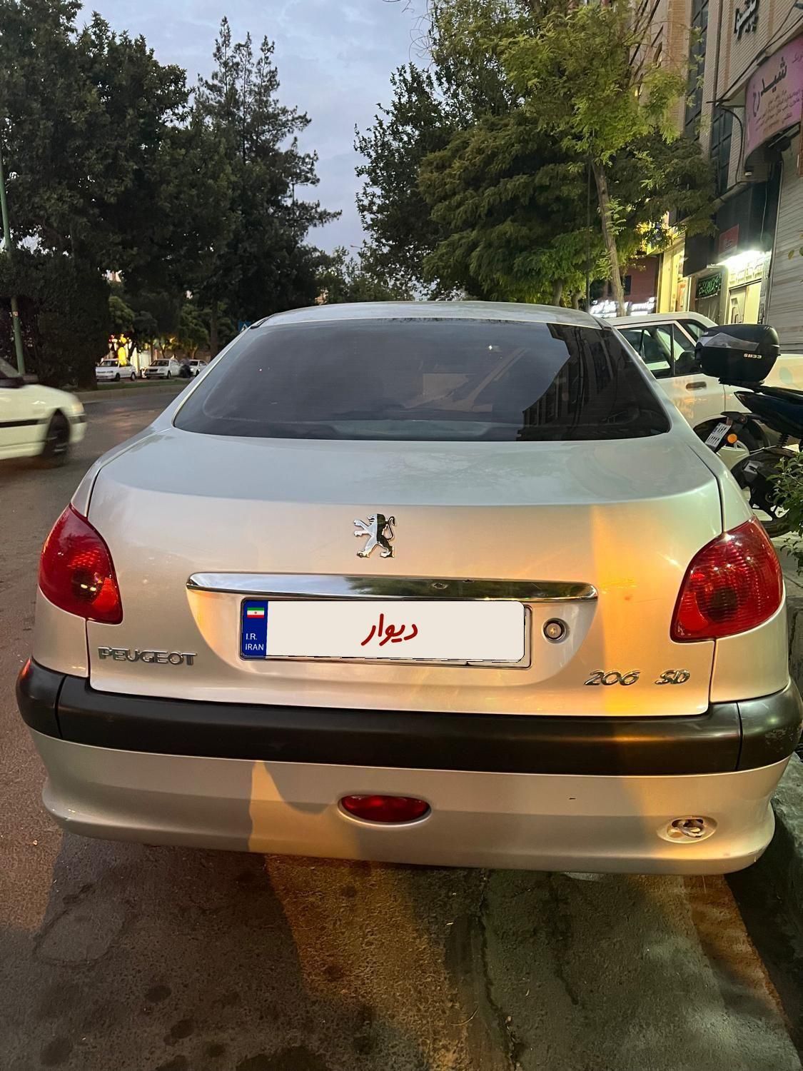 پژو ۲۰۶ صندوق دار v1 - 1386