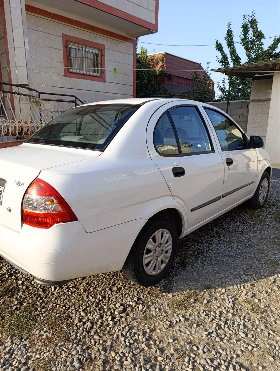 تیبا صندوق دار SX - 1398