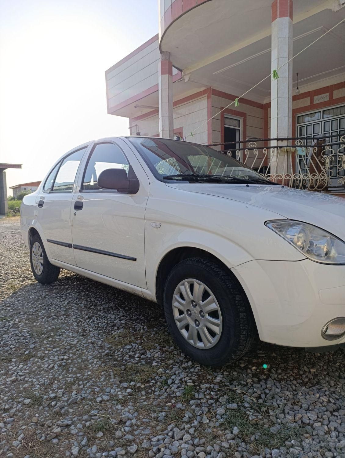 تیبا صندوق دار SX - 1398