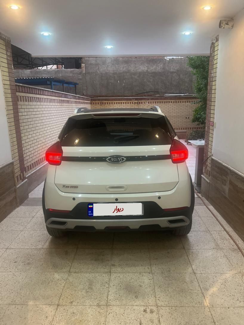 ام وی ام X22 پرو اتوماتیک IE - 1402