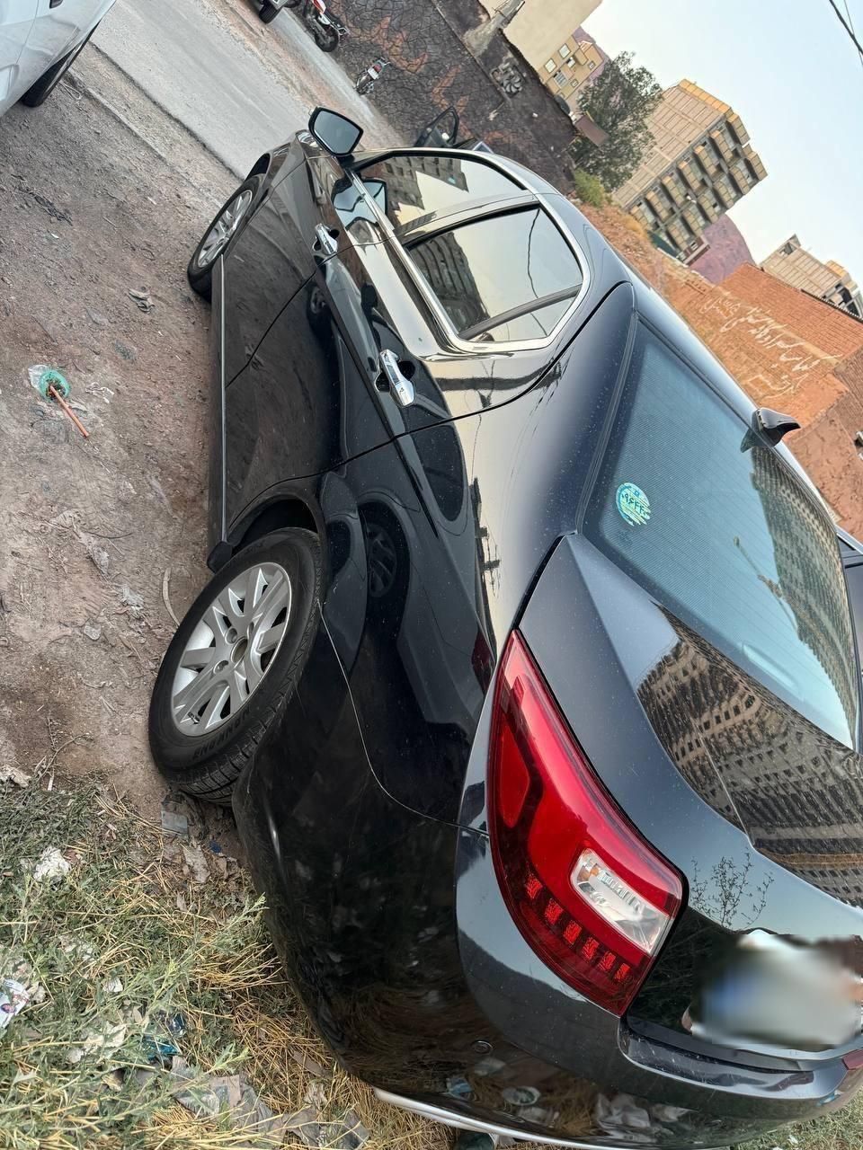دنا پلاس تیپ ۲ سانروف ۴ ایربگ - 1400