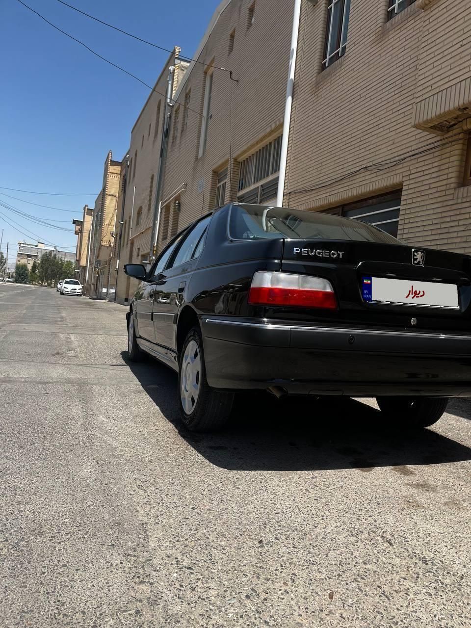 پژو پارس XU7P - 1401