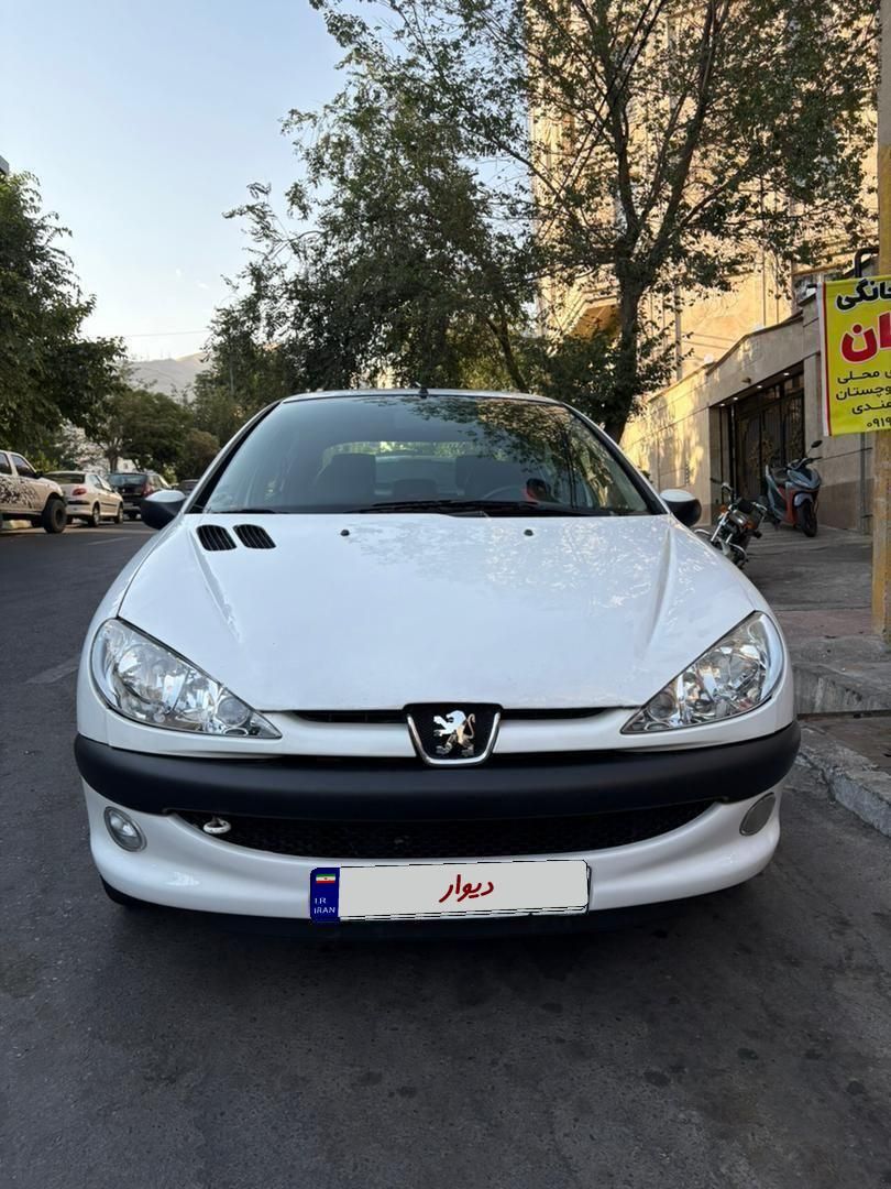 پژو 206 تیپ 5 - 1390
