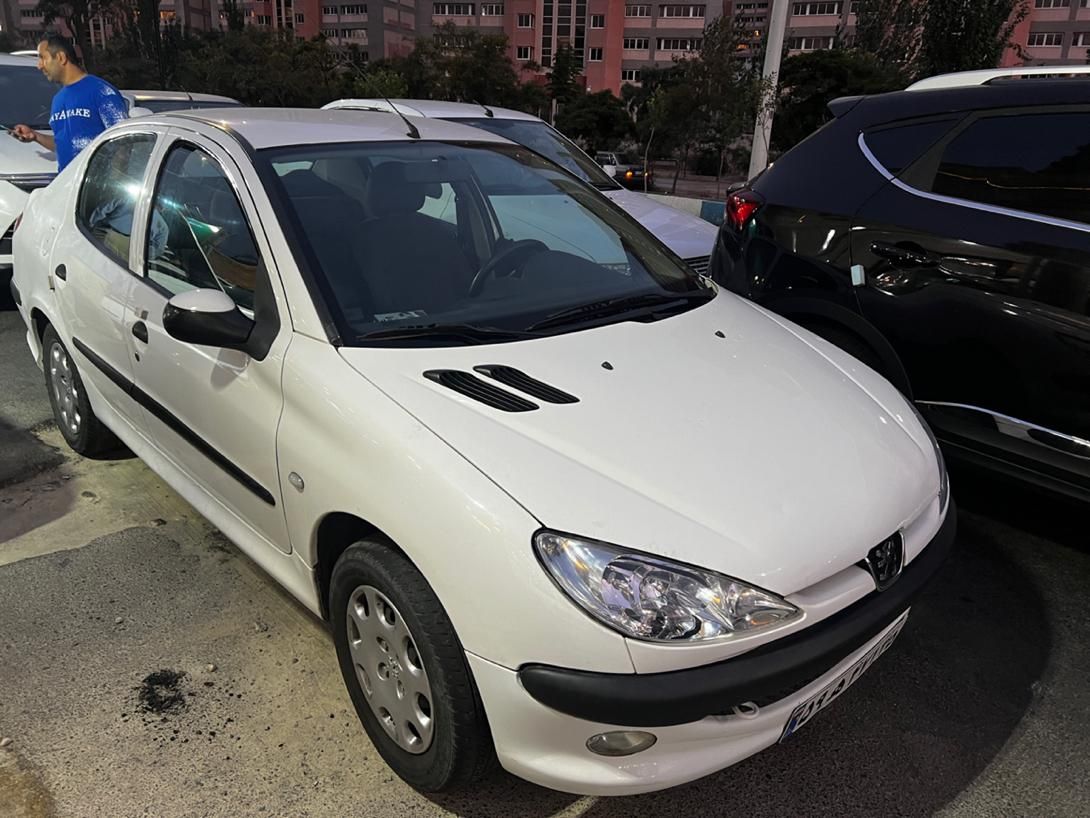 پژو ۲۰۶ صندوق دار v20 - 1390