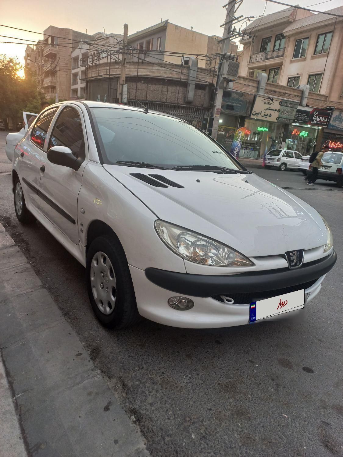 خودرو پژو، 206 آگهی ann_19590623