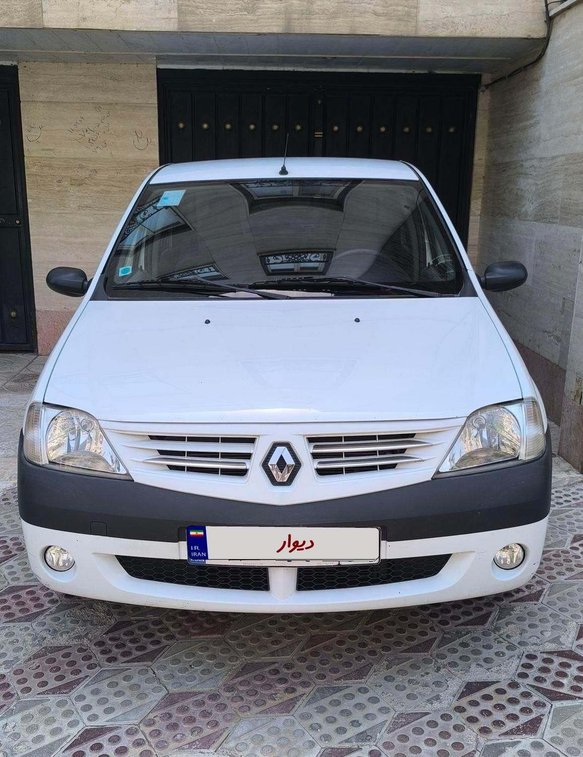 خودرو رنو، پارس تندر آگهی ann_19590880