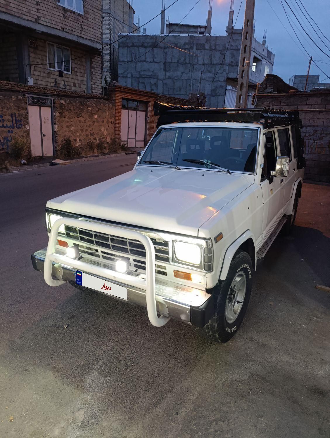 نیسان پاترول چهار درب 6 سیلندر - 1374
