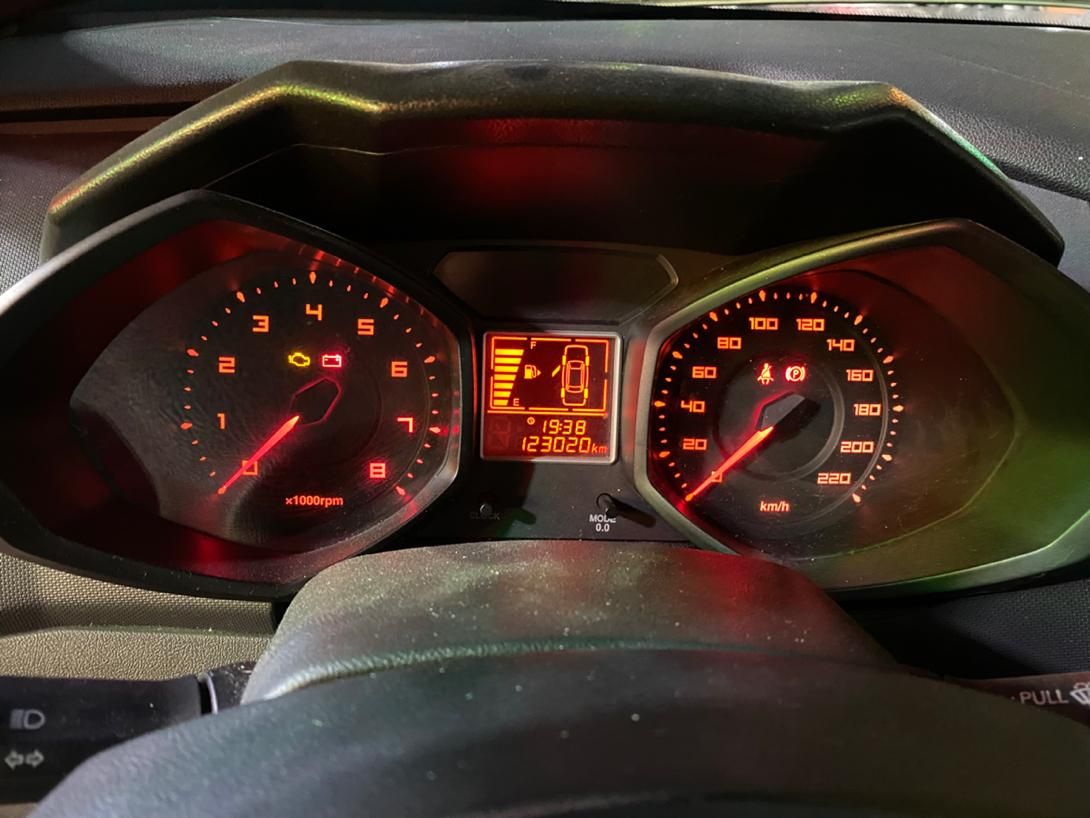 ام وی ام 315 هاچ بک ساده دنده ای - 1395