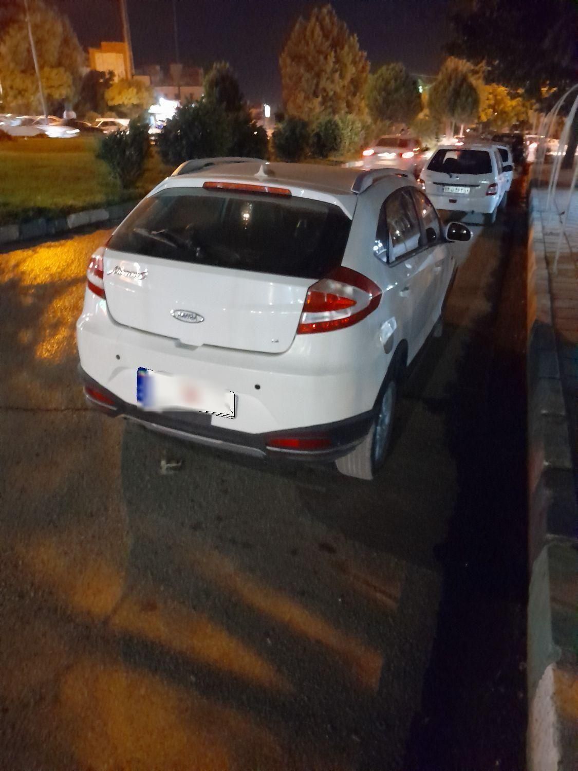 خودرو ام وی ام، 315 هاچ بک آگهی ann_19591134