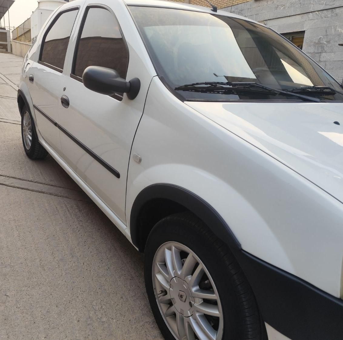 خودرو رنو، تندر 90 آگهی ann_19591503