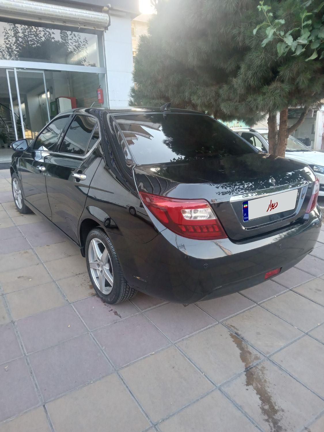 دنا پلاس توربو ۵ دنده ۲ ایربگ - 1402