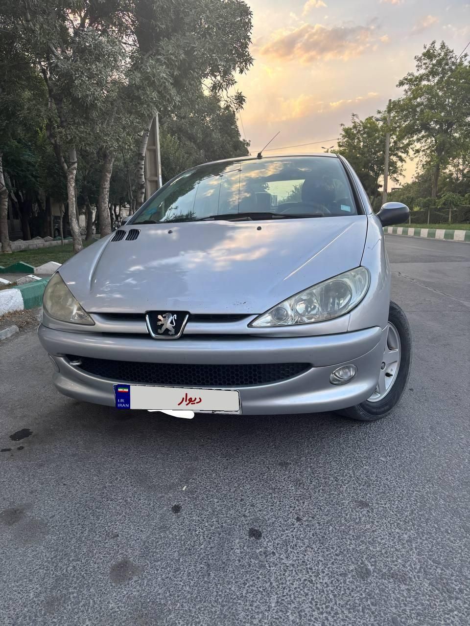 پژو ۲۰۶ صندوق دار v8 - 1389