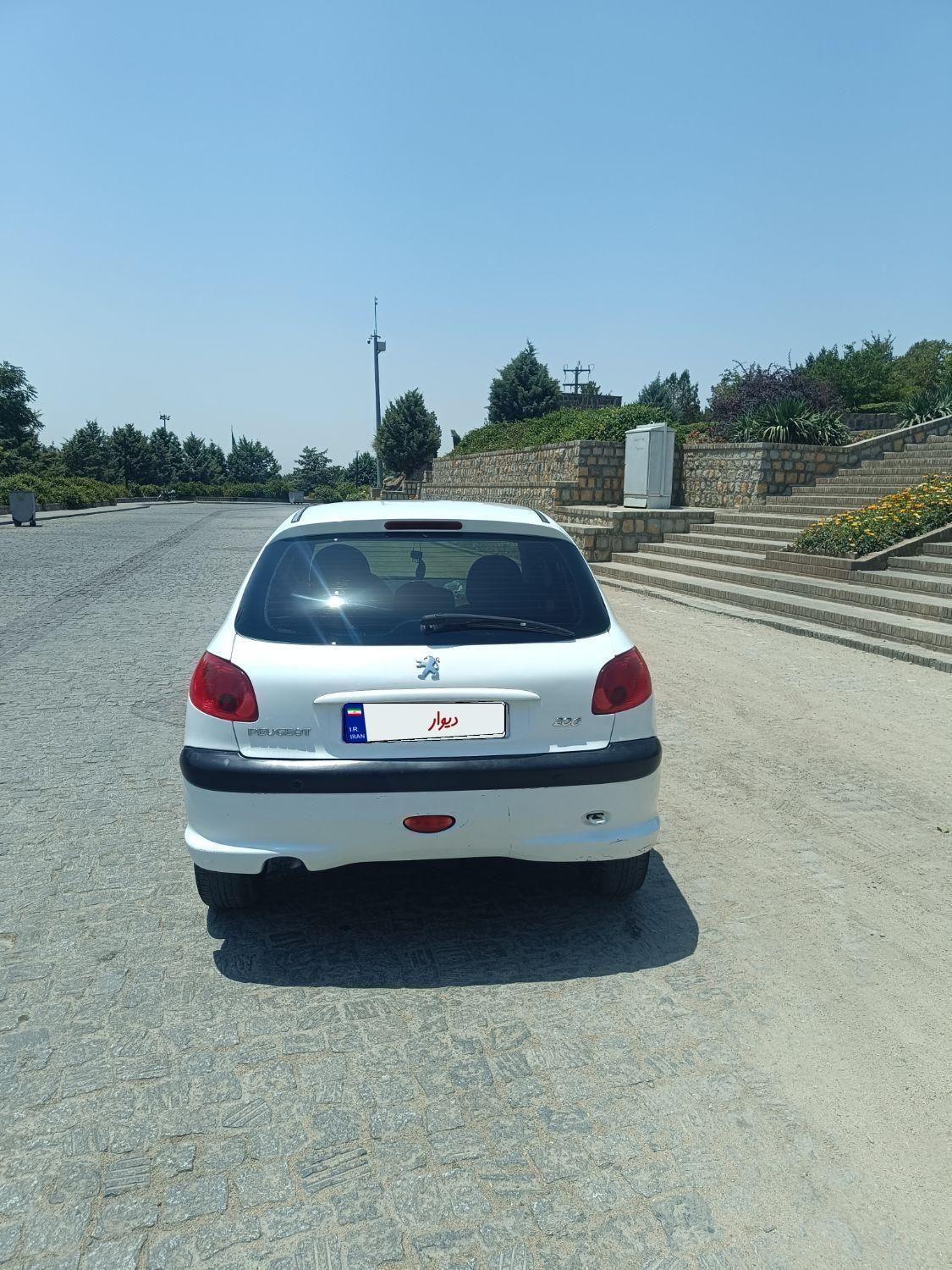پژو 206 تیپ 5 - 1396