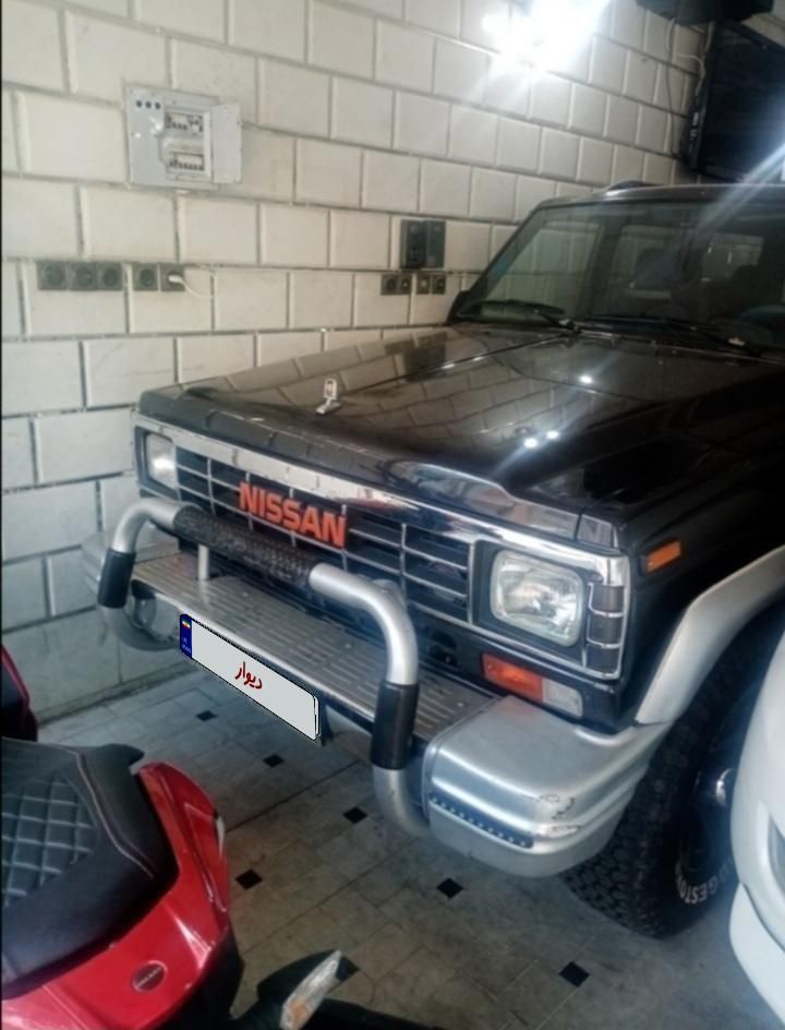 نیسان پاترول چهار درب 4 سیلندر - 1382