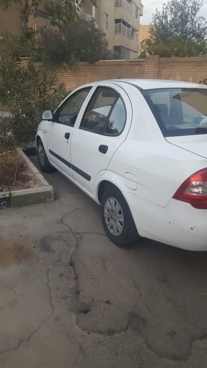 تیبا صندوق دار SX - 1393