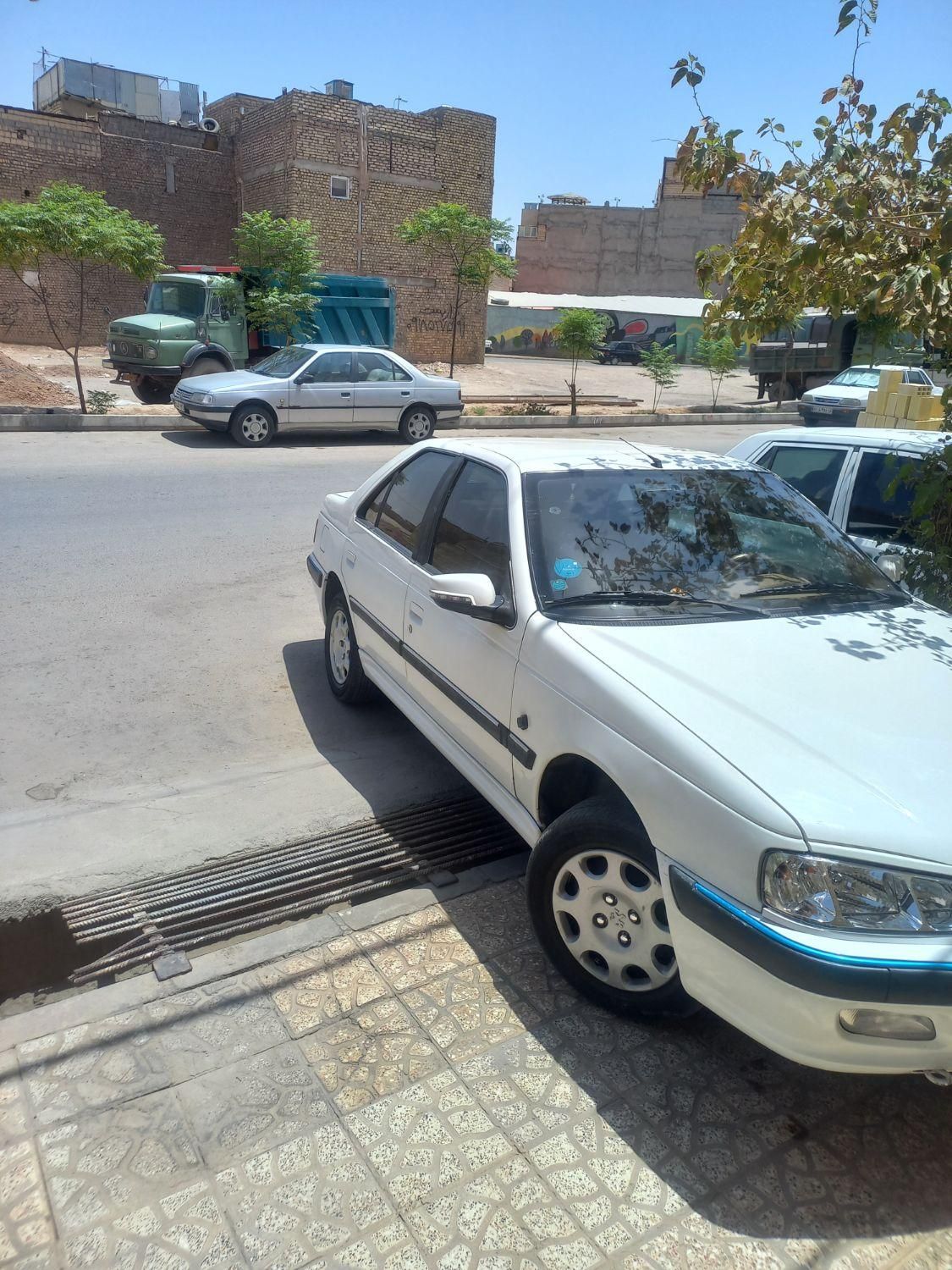 پژو پارس سال - 1393