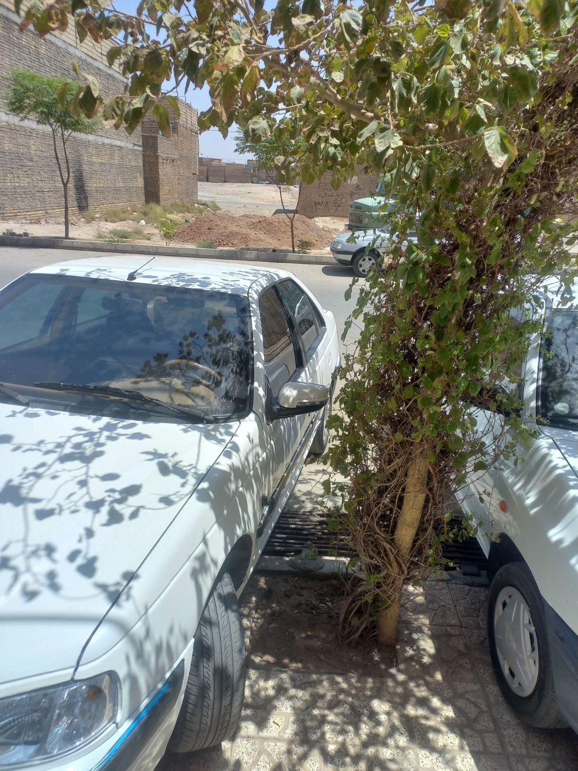 پژو پارس سال - 1393