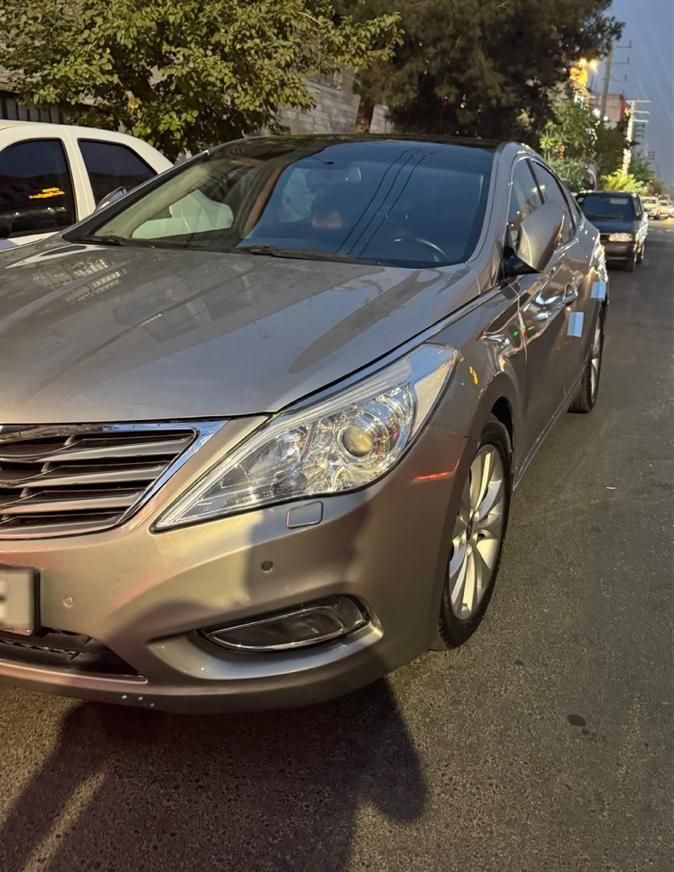 هیوندای آزرا (گرنجور) 3000cc - 2012