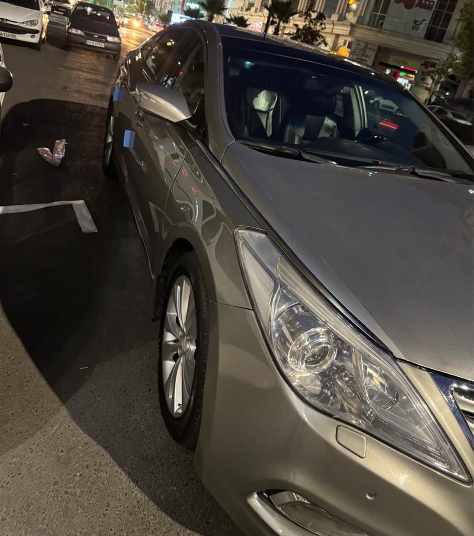 هیوندای آزرا (گرنجور) 3000cc - 2012