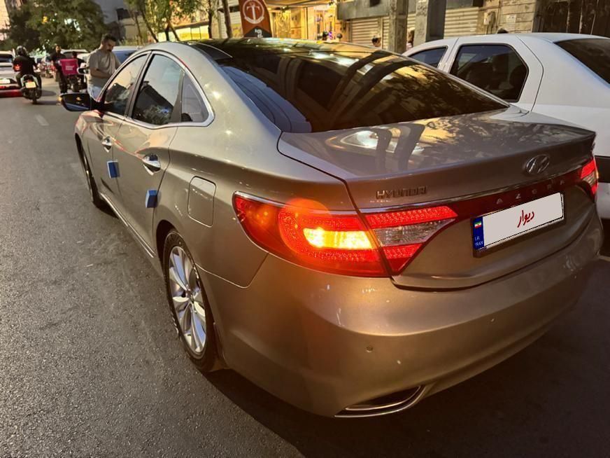 هیوندای آزرا (گرنجور) 3000cc - 2012