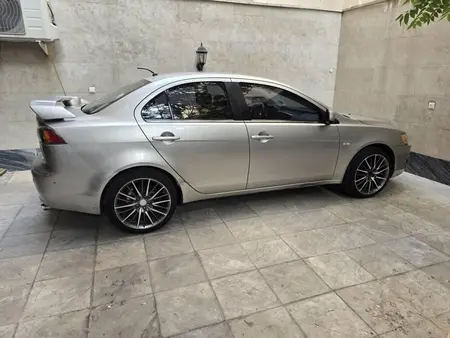 میتسوبیشی لنسر 1.6 لیتر دنده ای - 2014