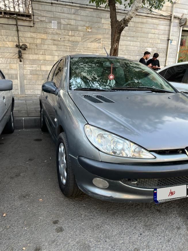 پژو ۲۰۶ صندوق دار v8 - 1385