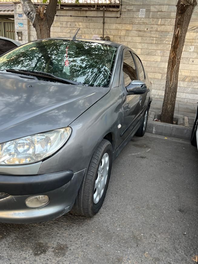 پژو ۲۰۶ صندوق دار v8 - 1385