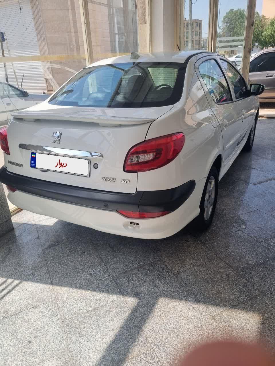 پژو ۲۰۷ صندوق دار اتوماتیک - 1398