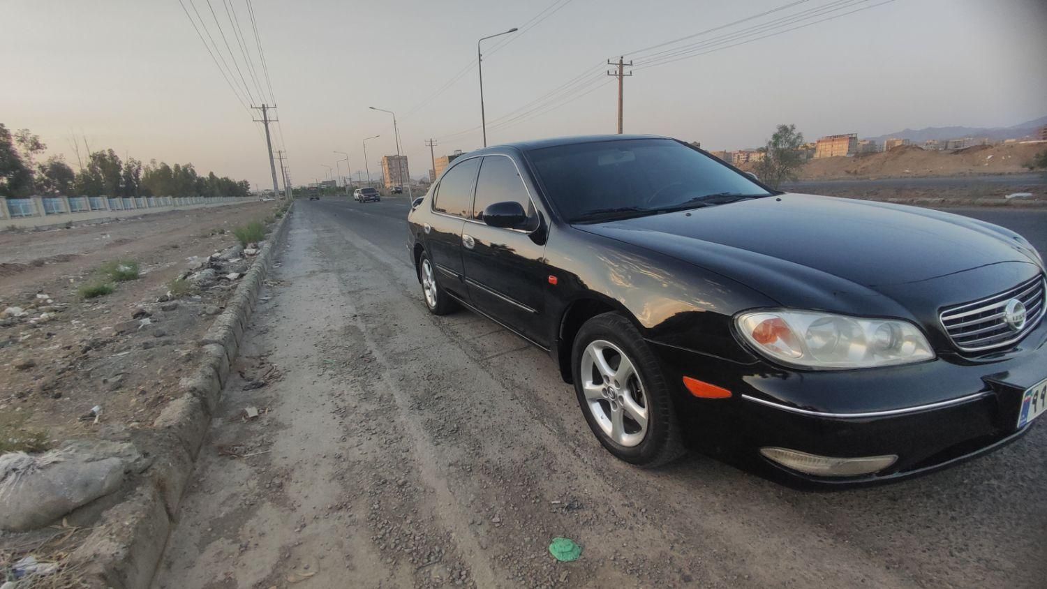 نیسان ماکسیما دنده‌ای - 1384