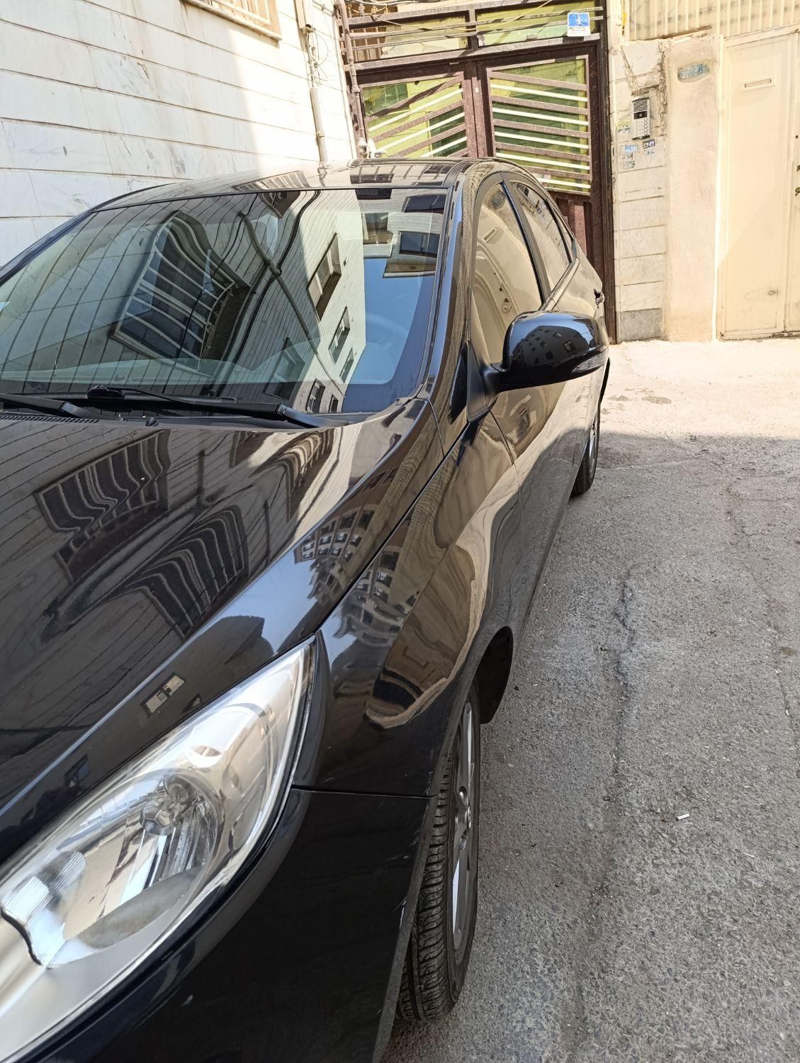 جک J4 اتوماتیک ساده - 1401