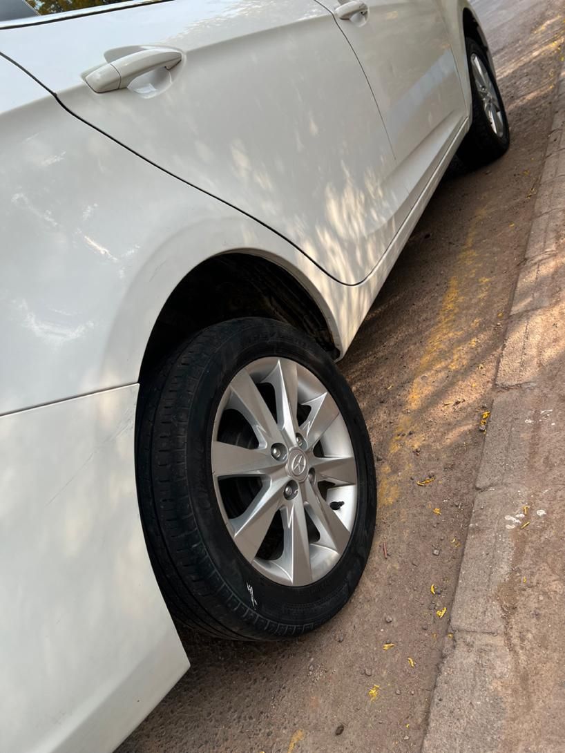 جک J4 اتوماتیک ساده - 1397