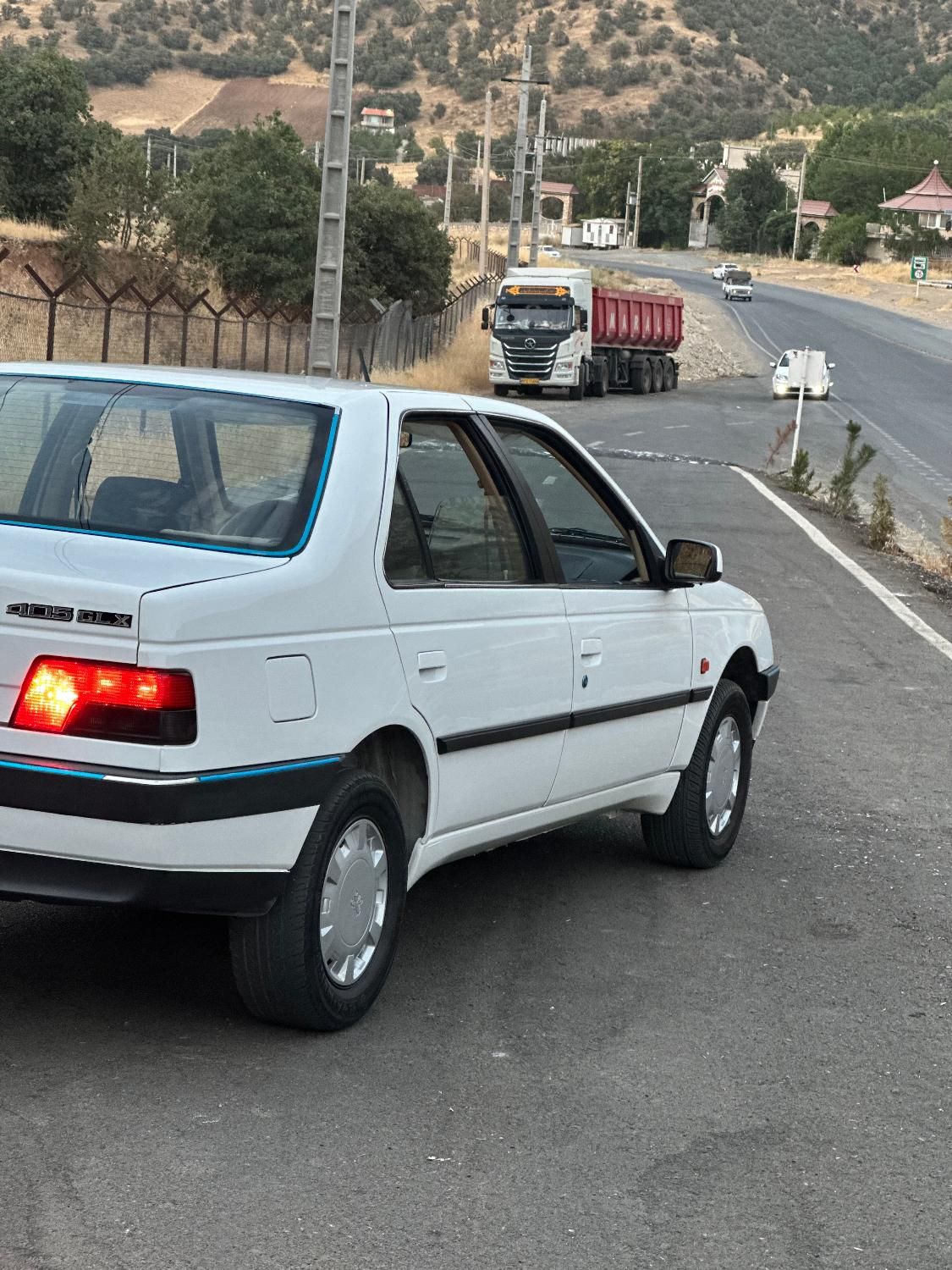 پژو 405 بنزینی GLX - TU5 - 1389