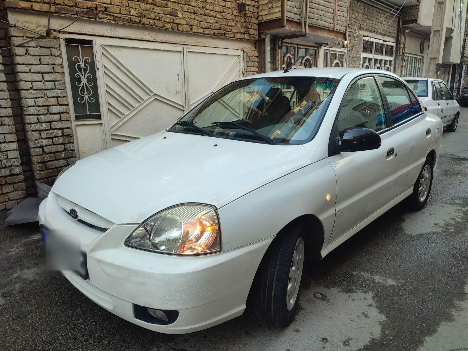 کیا ریو صندوقدار نیمه فول UB - 1389