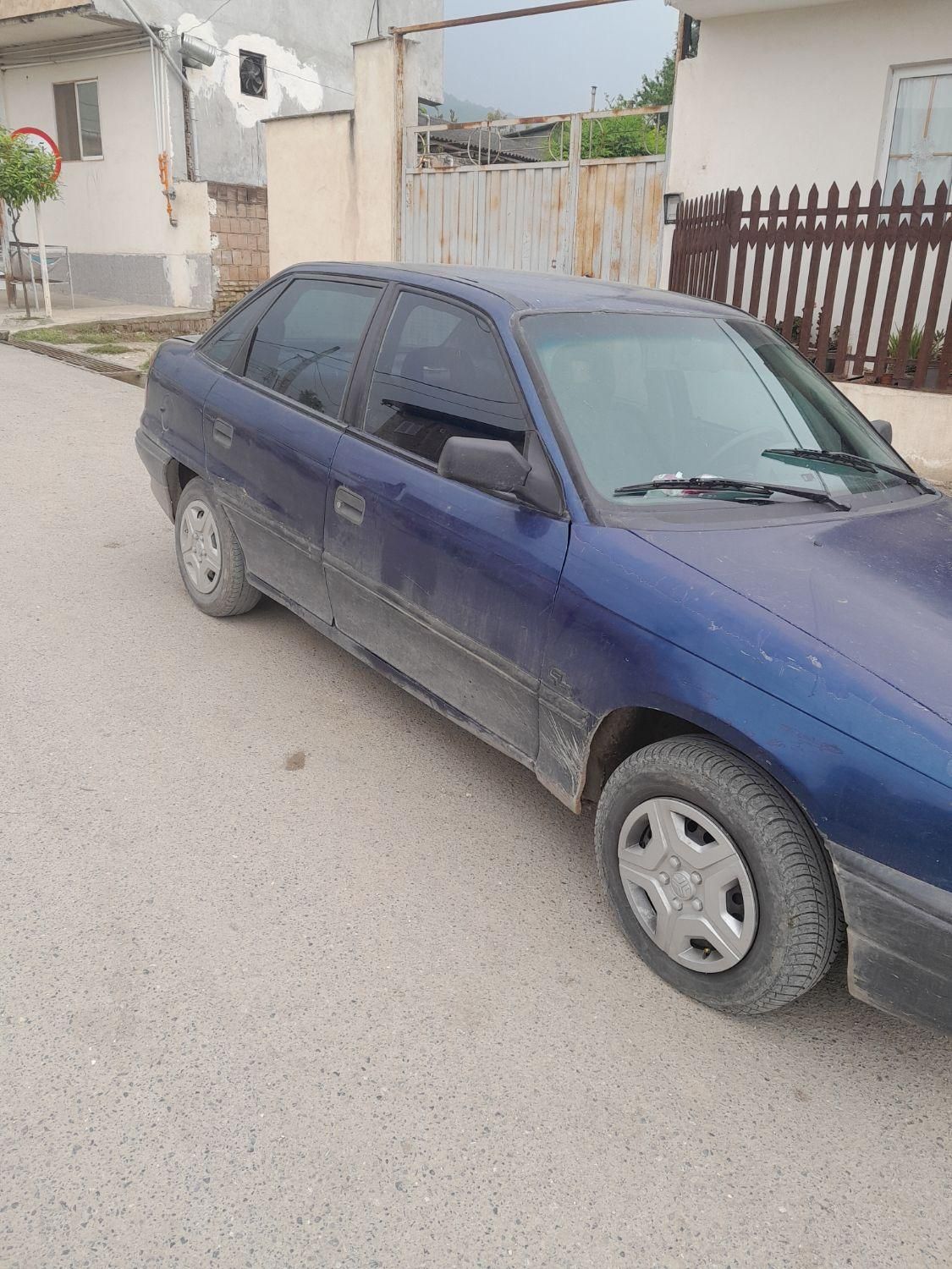 اپل آسترا 1400 شرکتی J - 1994