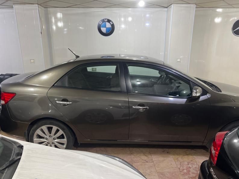 کیا سراتو 2.0 لیتر اتوماتیک GT لاین - 2010