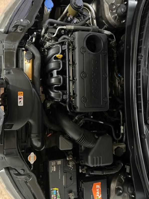 کیا سراتو 2.0 لیتر اتوماتیک GT لاین - 2010