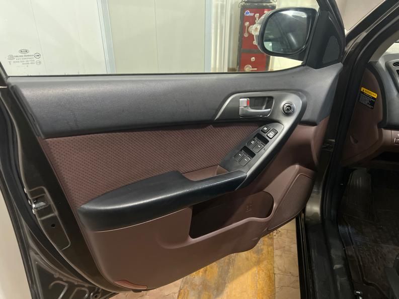 کیا سراتو 2.0 لیتر اتوماتیک GT لاین - 2010