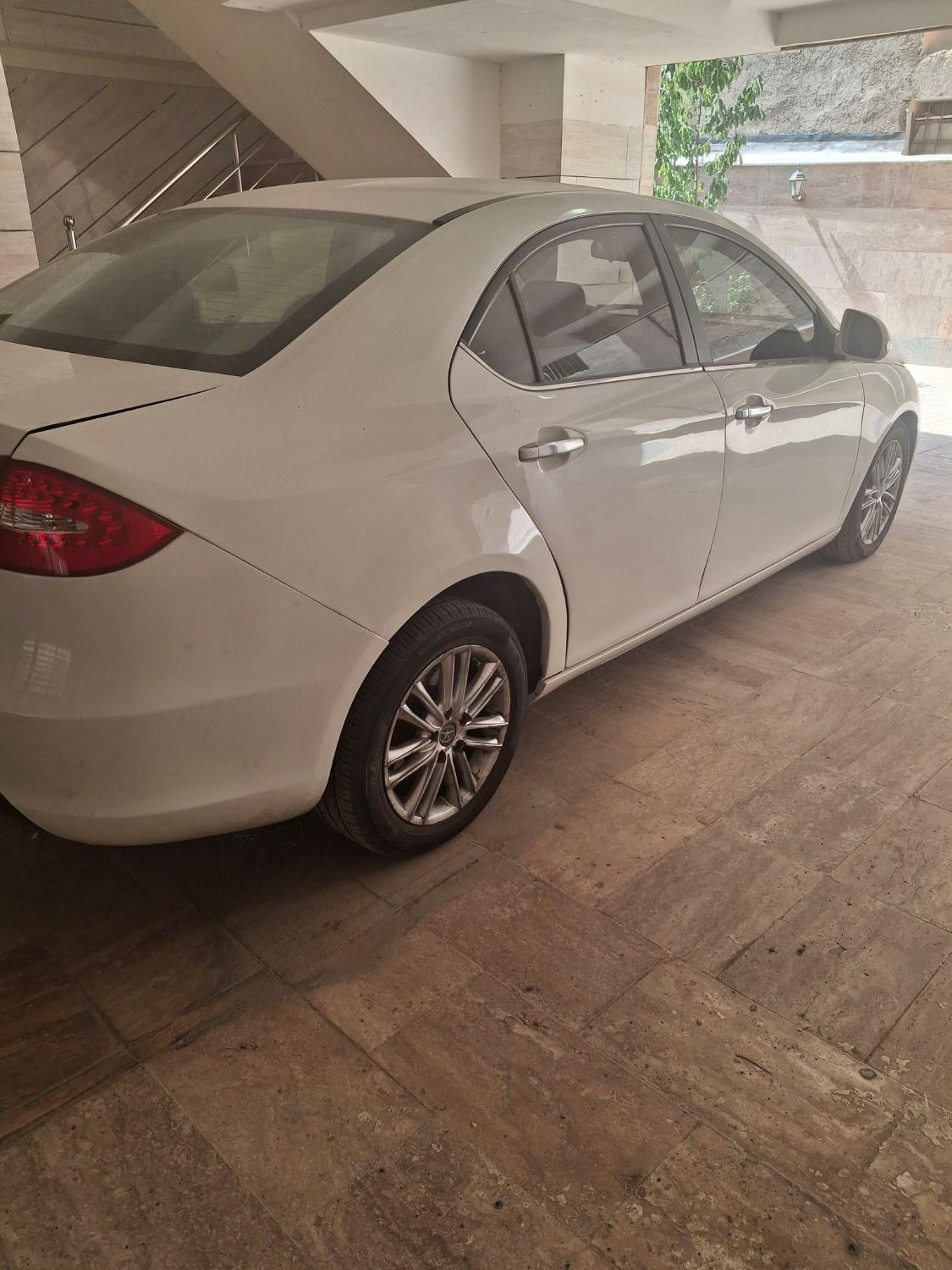 جک J5 اتوماتیک - 1393