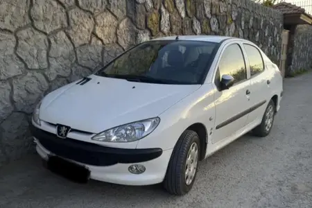 پژو ۲۰۶ صندوق دار v8 - 1399
