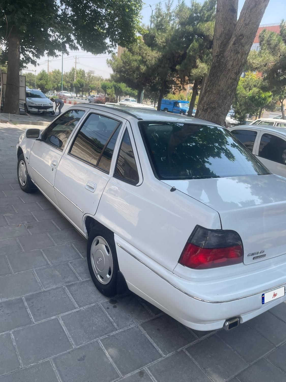 دوو سیلو سدان - 1380