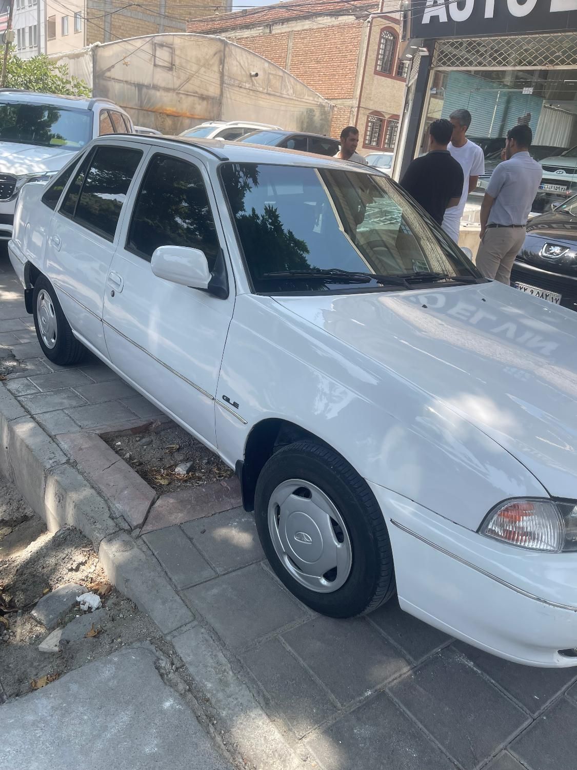 دوو سیلو سدان - 1380