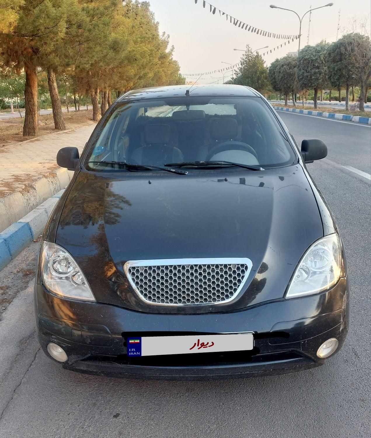 تیبا صندوق دار LX - 1391