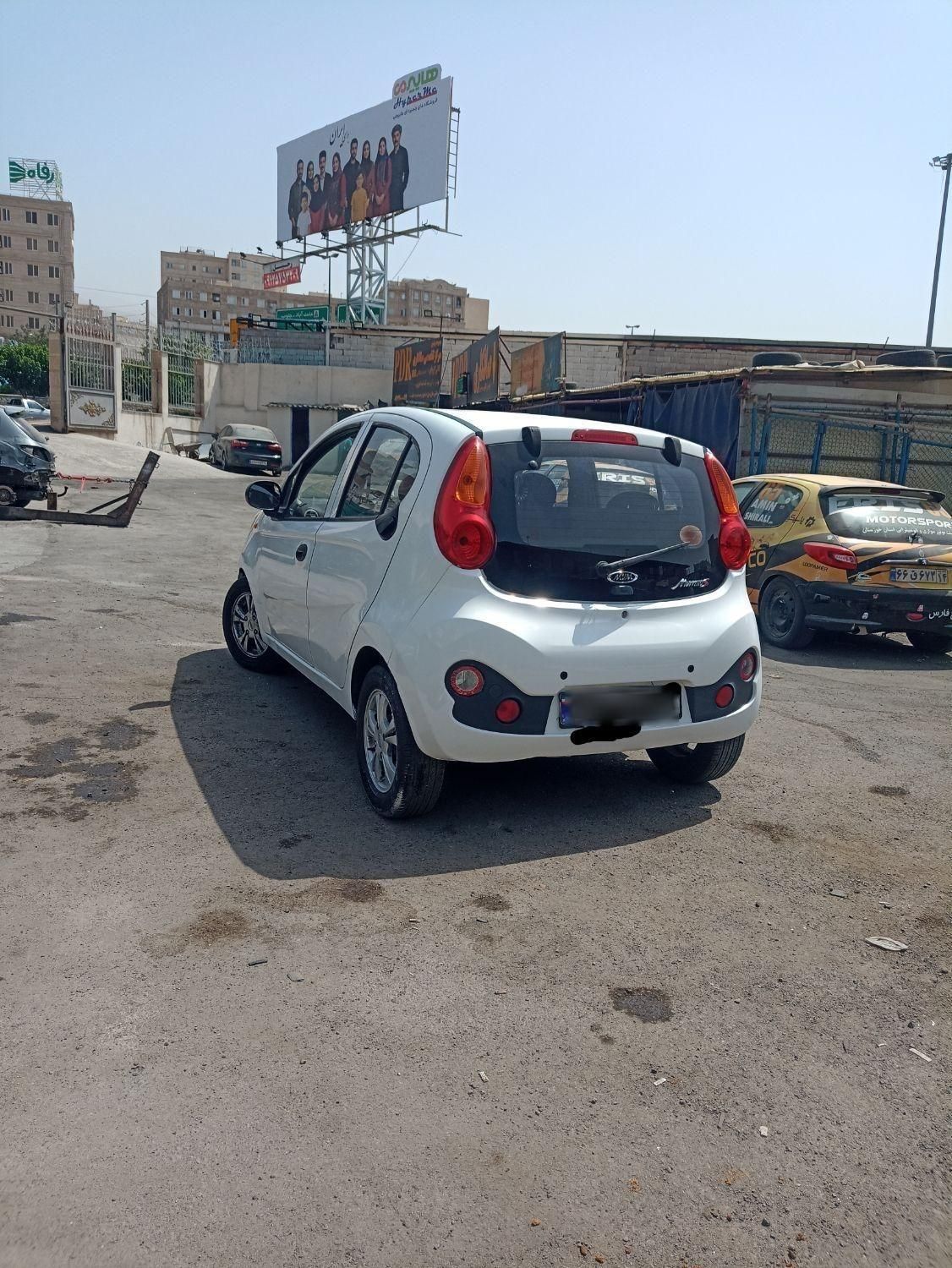 خودرو ام وی ام، 110S آگهی ann_19593640