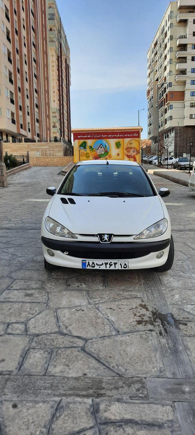 خودرو پژو، ۲۰۶ صندوق دار آگهی ann_19593962