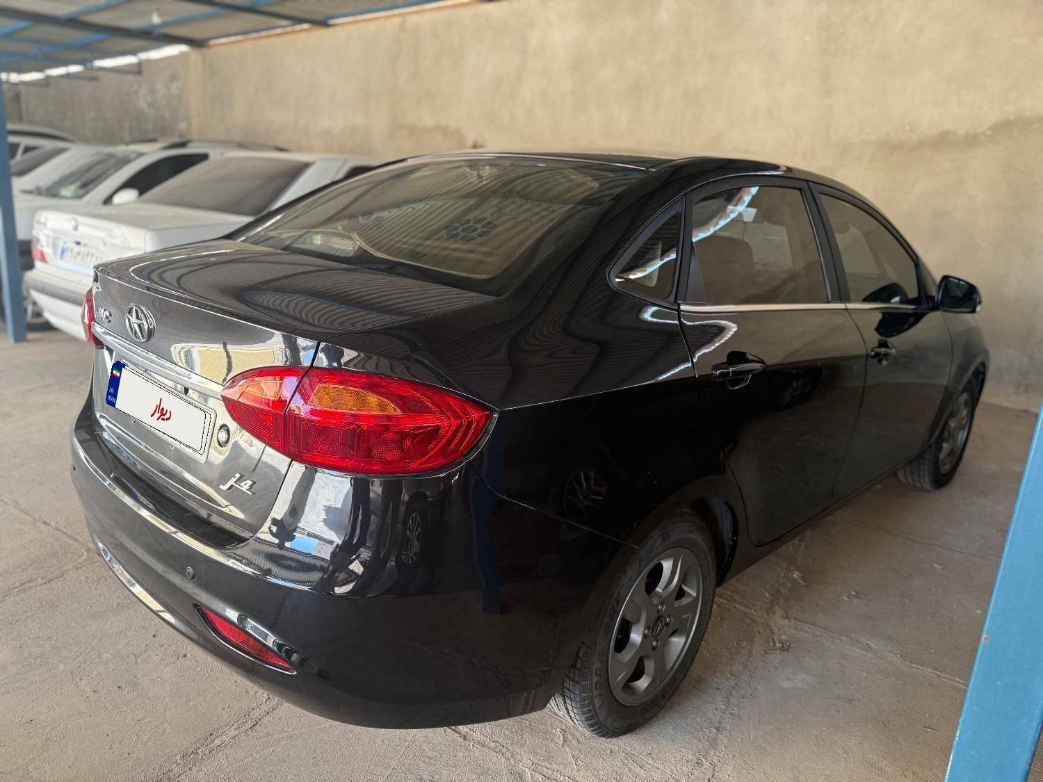 جک J4 اتوماتیک ساده - 1401