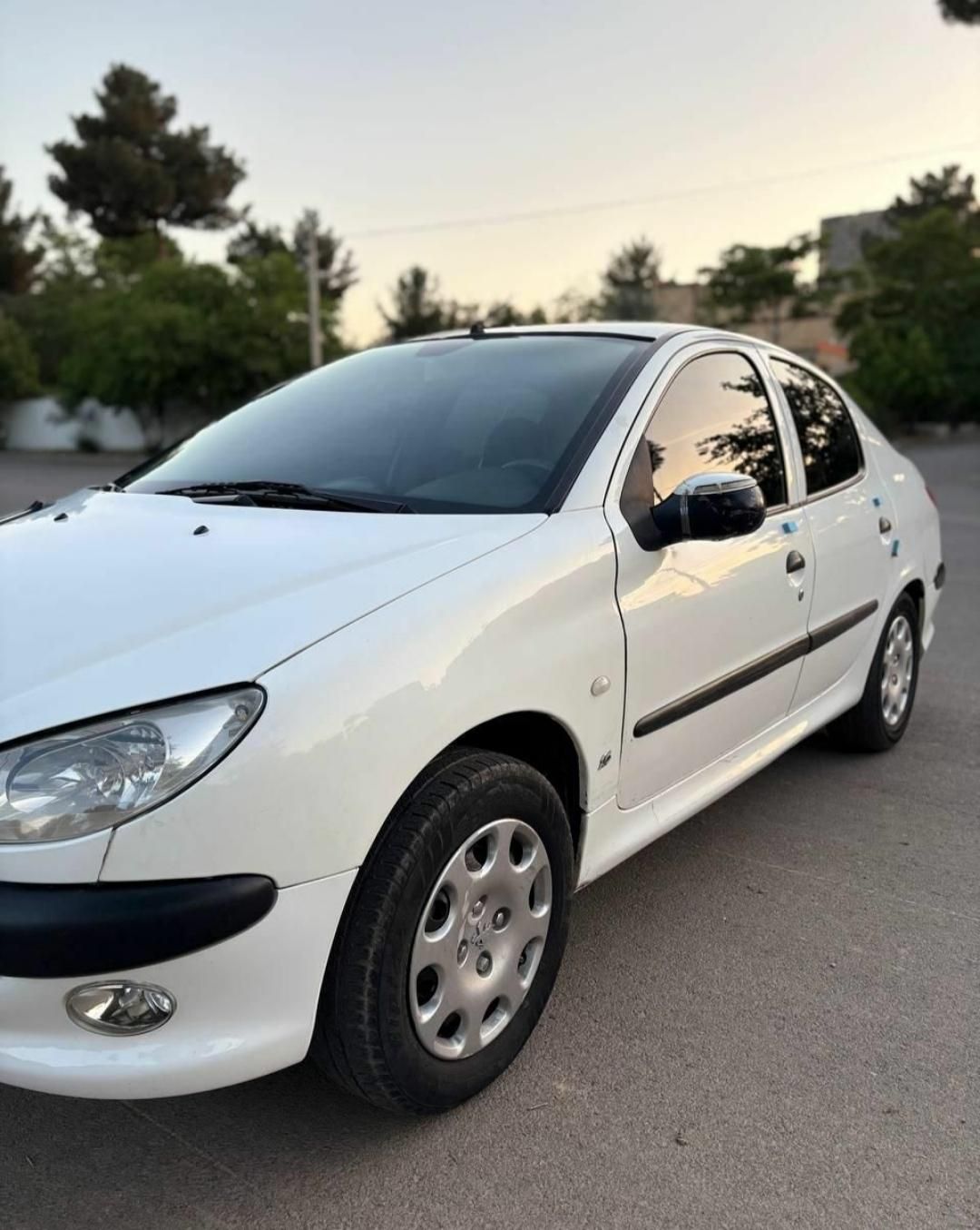 پژو ۲۰۶ صندوق دار v8 - 1391