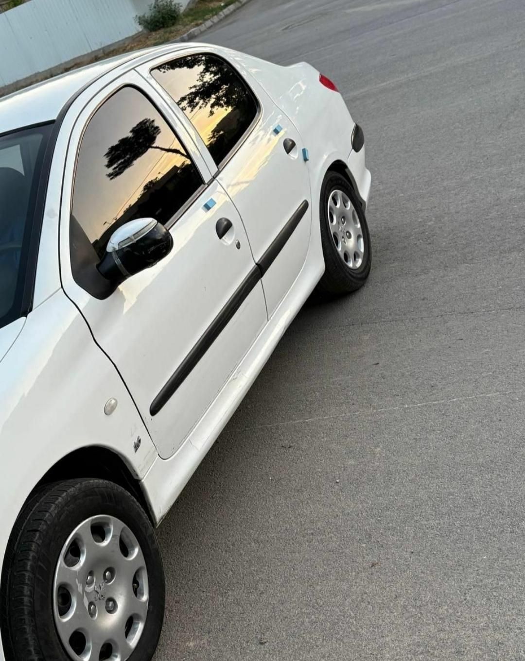 پژو ۲۰۶ صندوق دار v8 - 1391