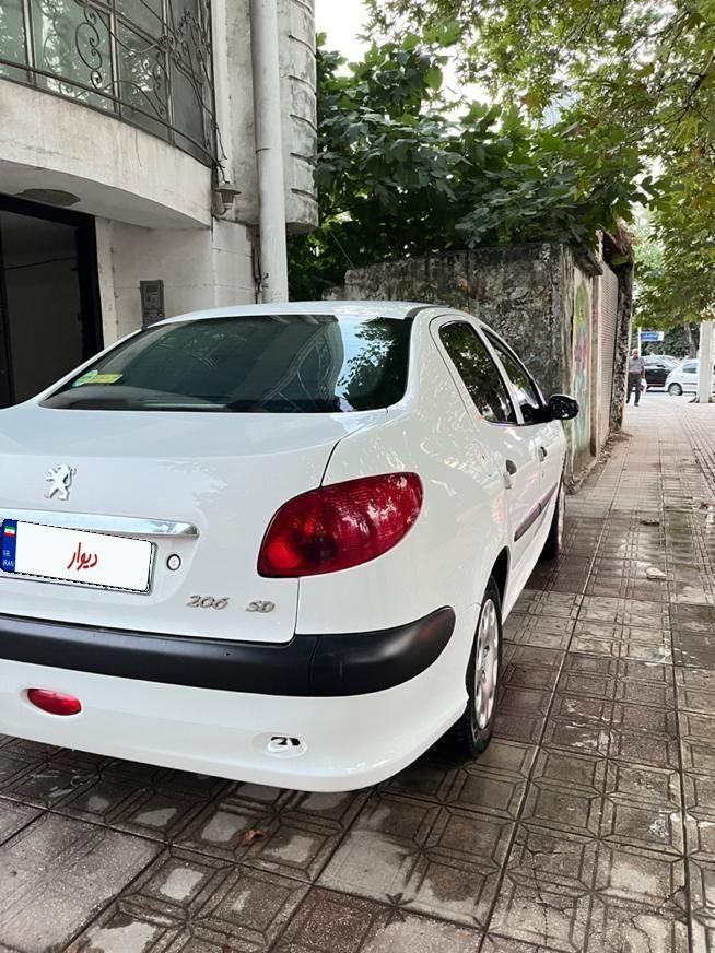 پژو ۲۰۶ صندوق دار v8 - 1399