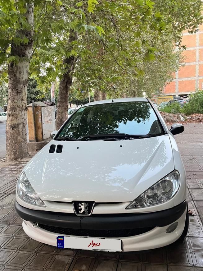 پژو ۲۰۶ صندوق دار v8 - 1399