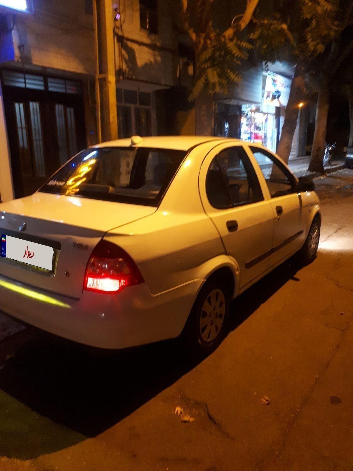 تیبا صندوق دار SX - 1393